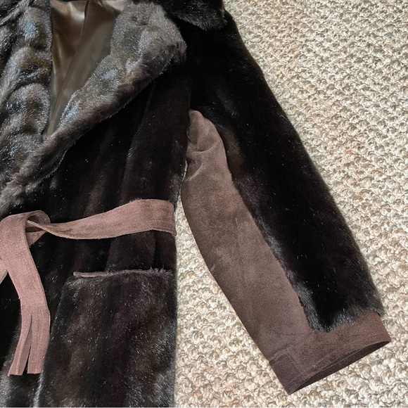Vintage Style VI Dark Mink Faux Fur Coat with Brown  Suede Leather Fringe Belt - Picture 10 of 15